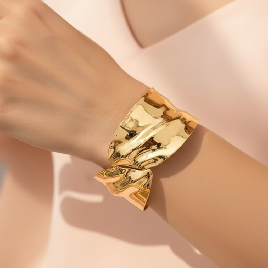 Amorpankhi Jewels Gold-Plated Cuff Bracelet