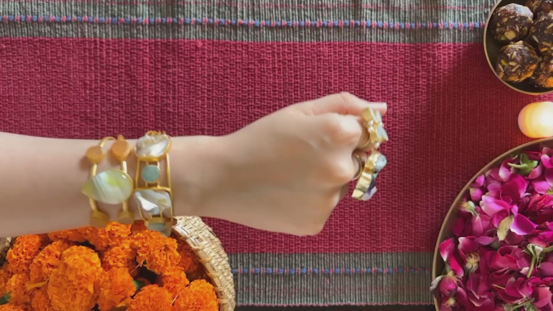 Load video: Karwa chauth special accessories or jewelry